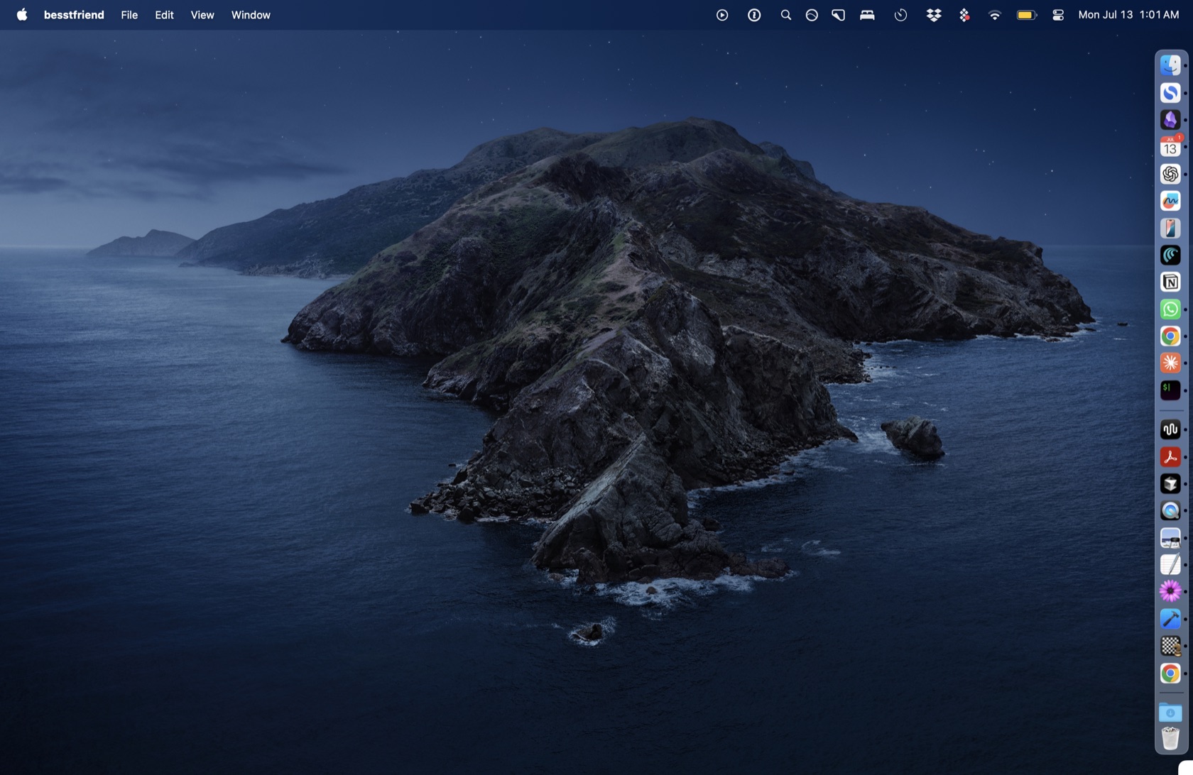 A Mac desktop at night running besstfriend
